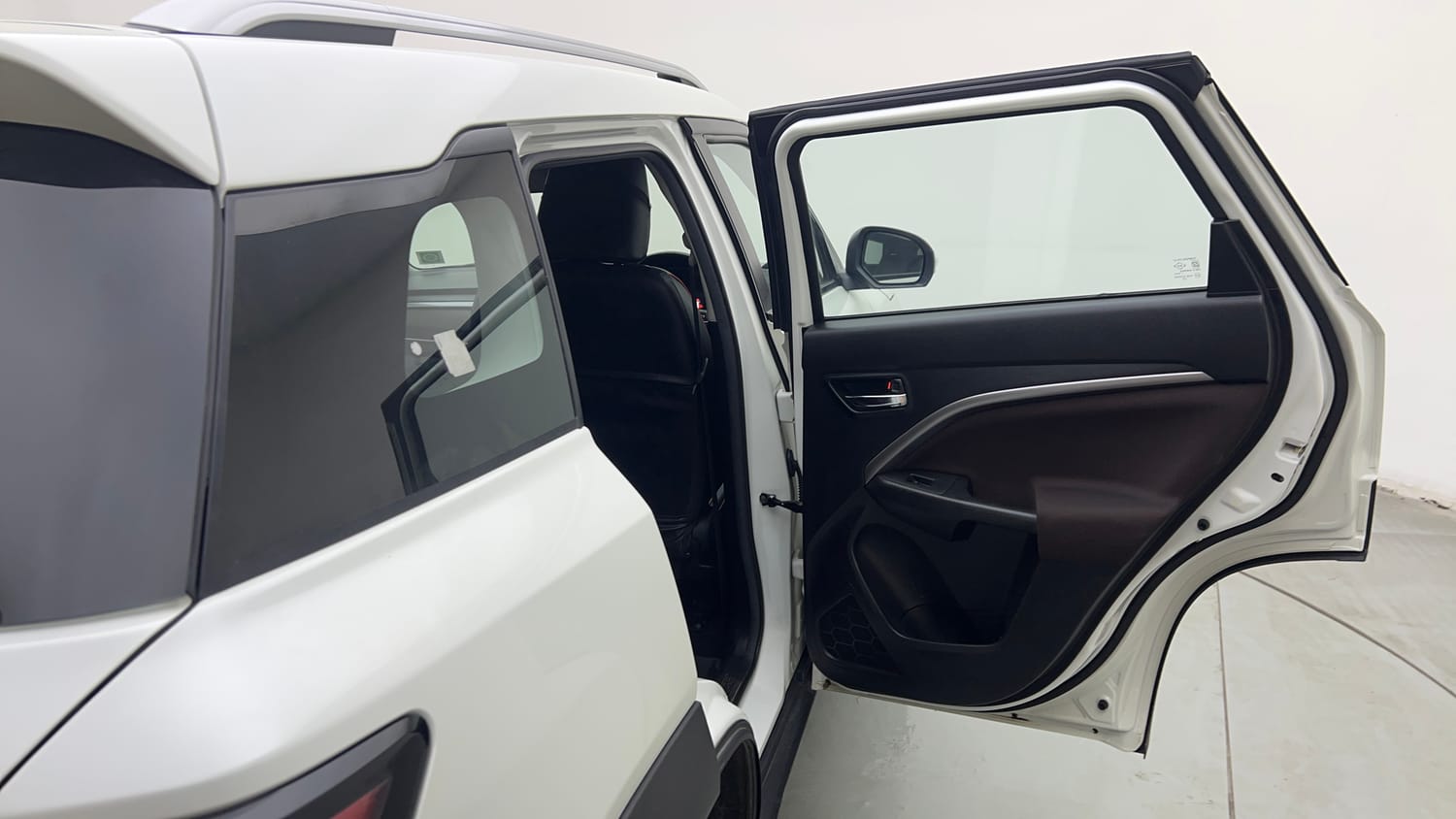 Used 2024 Maruti Suzuki Brezza ZXi Petrol Manual interior RIGHT REAR DOOR OPEN VIEW