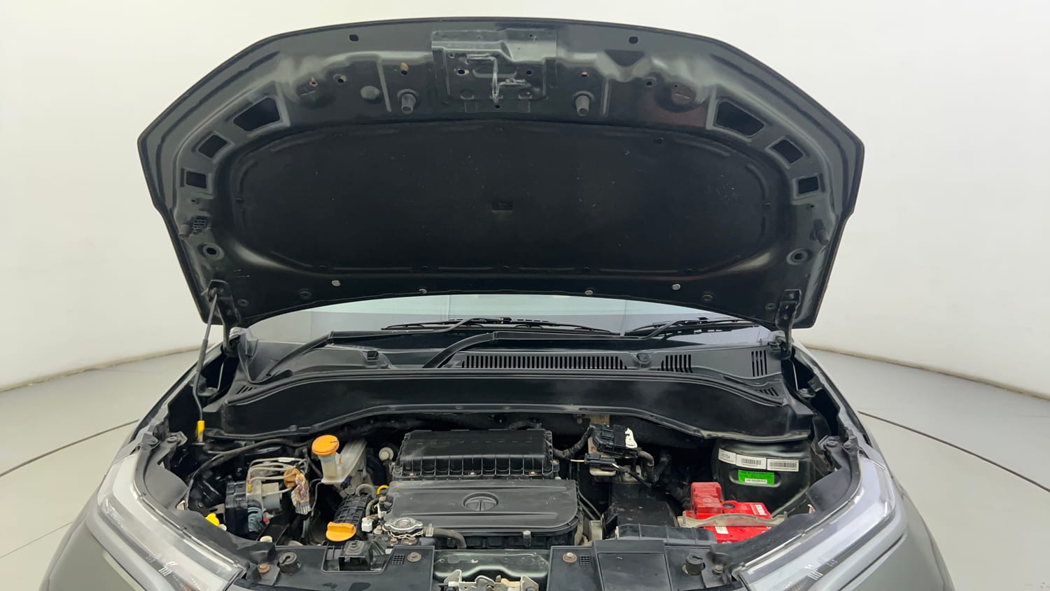Used 2023 Tata Punch Camo Accomplished AMT Petrol Automatic engine ENGINE & BONNET OPEN FRONT VIEW