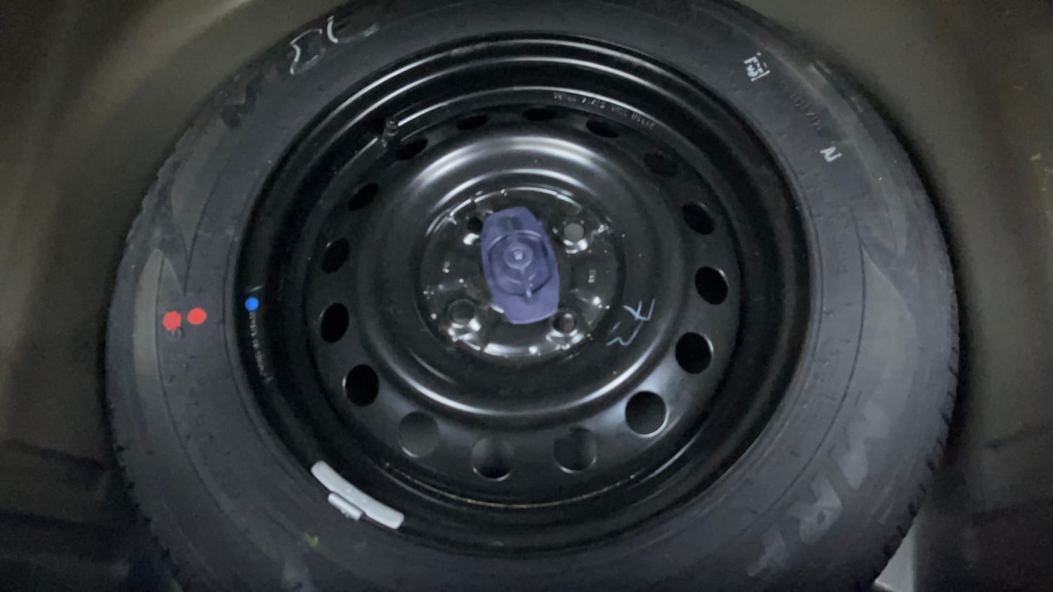 Used 2022 Maruti Suzuki Wagon R ZXi 1.2 Petrol Manual tyres SPARE TYRE VIEW