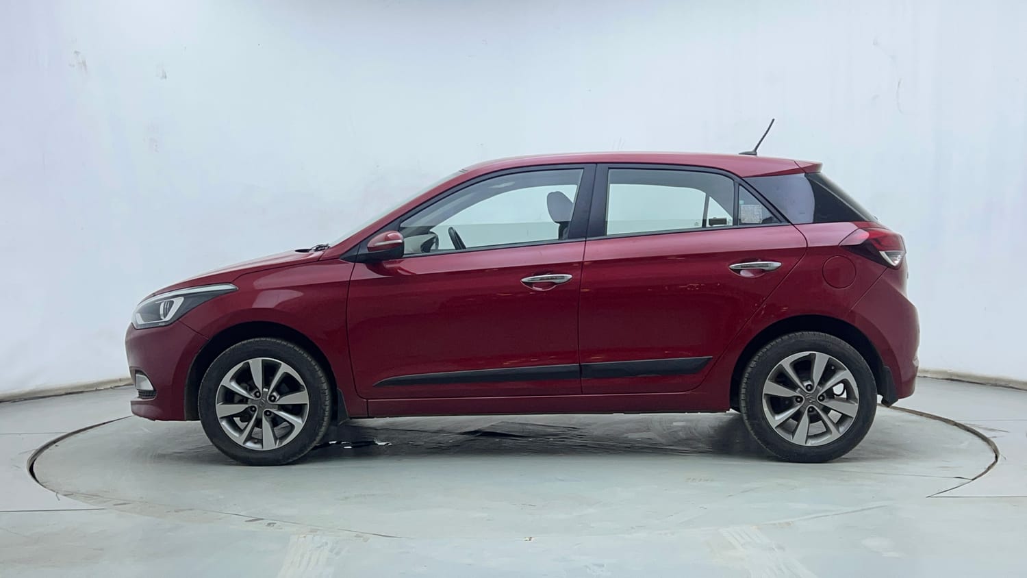 Used 2017 Hyundai Elite i20 Asta 1.2 Petrol Manual exterior LEFT SIDE VIEW