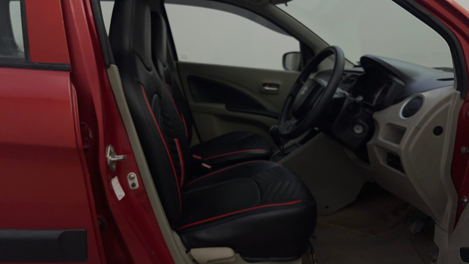 Used 2015 Maruti Suzuki Celerio VXi AMT Petrol Automatic interior RIGHT SIDE FRONT DOOR CABIN VIEW