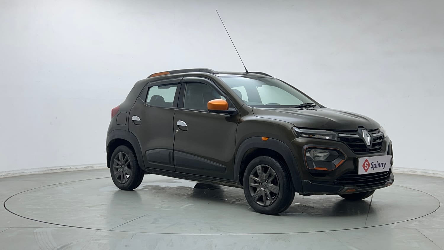 Used 2020 Renault Kwid CLIMBER 1.0 Petrol Manual exterior RIGHT FRONT CORNER VIEW
