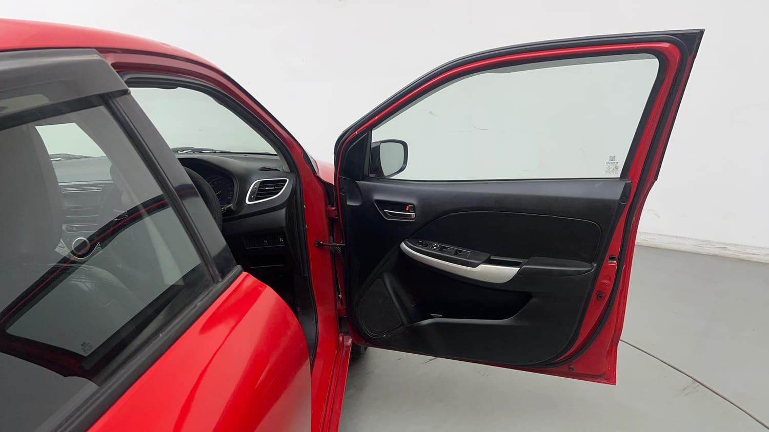 Used 2015 Maruti Suzuki Baleno Delta 1.2 Petrol Manual interior RIGHT FRONT DOOR OPEN VIEW