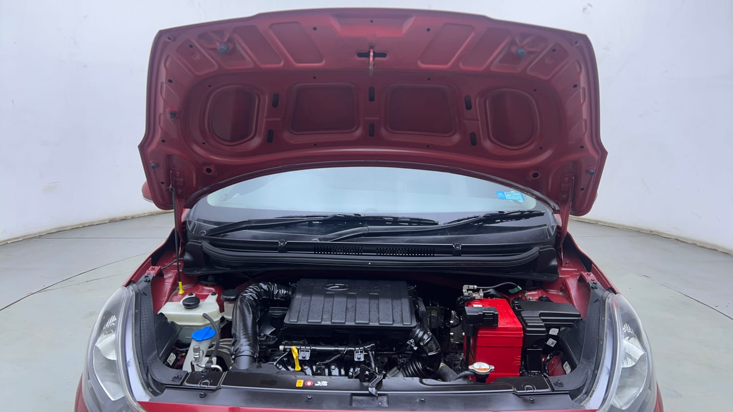 Used 2020 Hyundai Aura SX 1.2 Petrol Petrol Manual engine ENGINE & BONNET OPEN FRONT VIEW