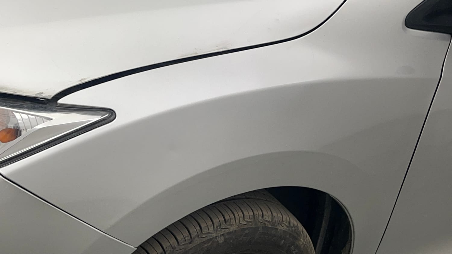 Used 2015 Honda City VX Petrol Manual dents MINOR DENT