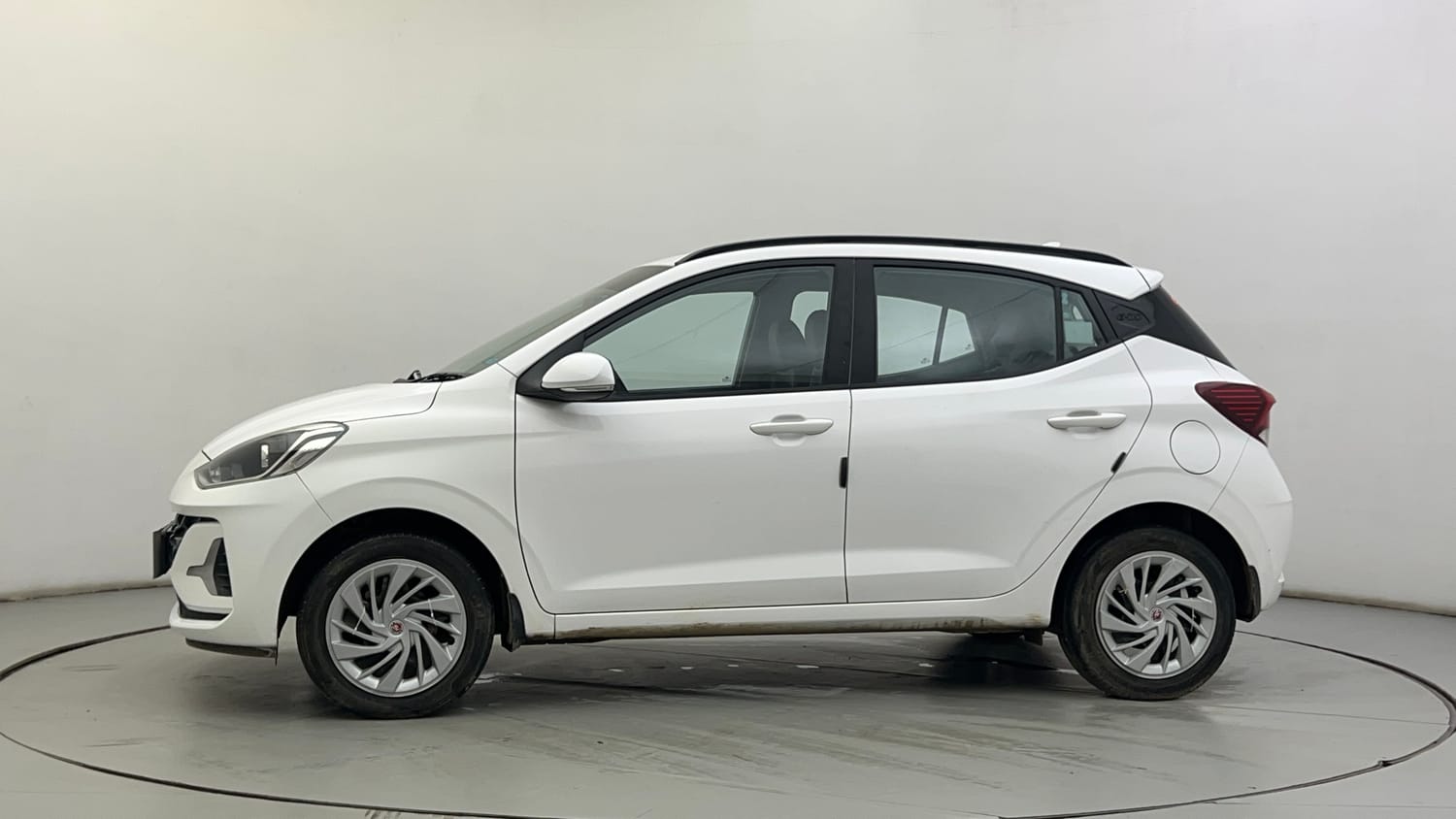 Used 2024 Hyundai Grand i10 Nios Sportz 1.2 Kappa CNG Cng Manual exterior LEFT SIDE VIEW