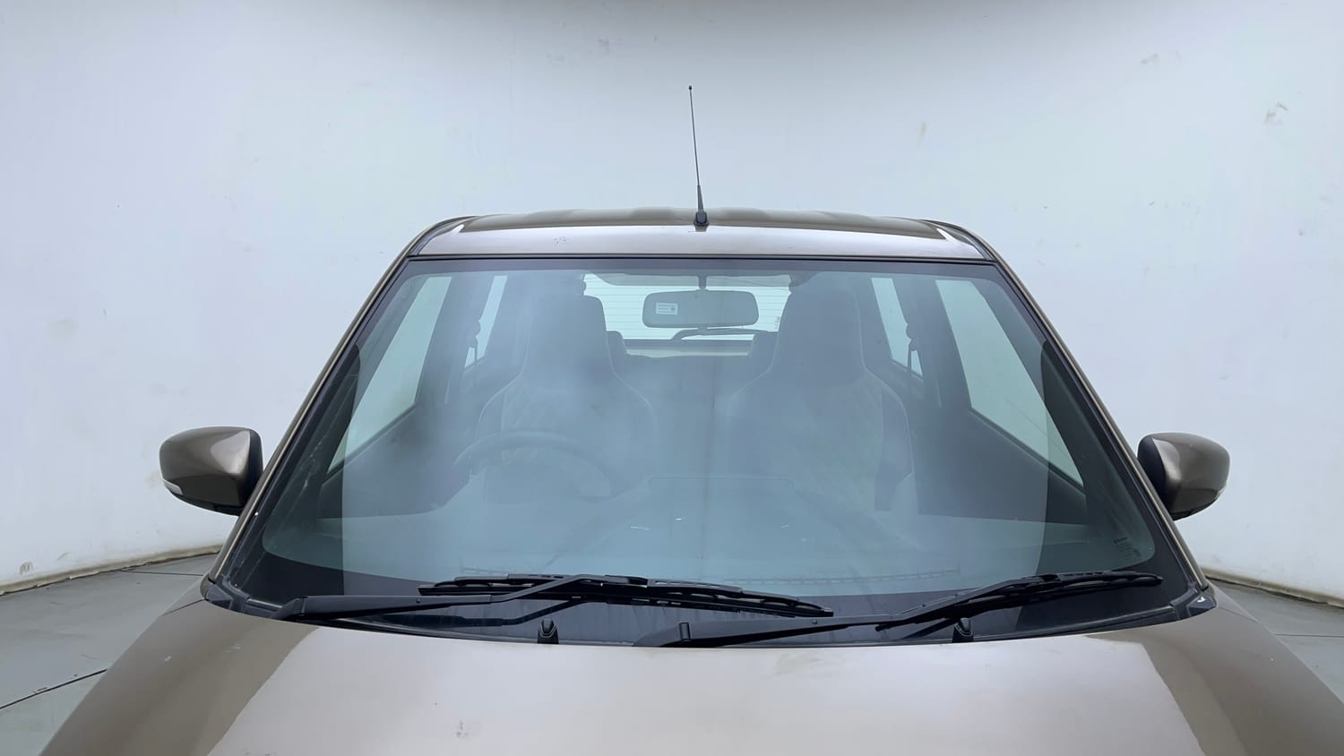 Used 2022 Maruti Suzuki Wagon R ZXi 1.2 Petrol Manual exterior FRONT WINDSHIELD VIEW