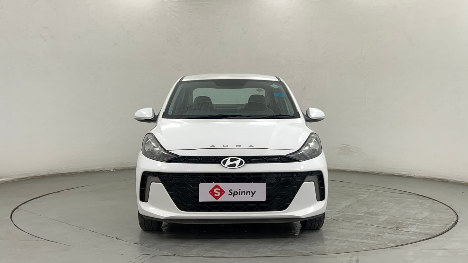 Used 2023 Hyundai Aura SX 1.2 CNG Cng Manual exterior FRONT VIEW