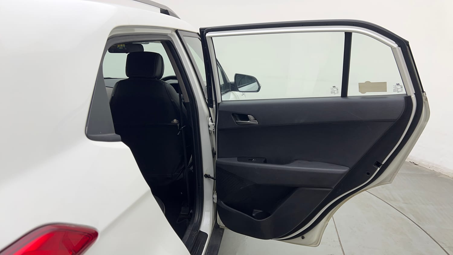 Used 2017 Hyundai Creta SX Plus 1.6  Petrol Petrol Manual interior RIGHT REAR DOOR OPEN VIEW