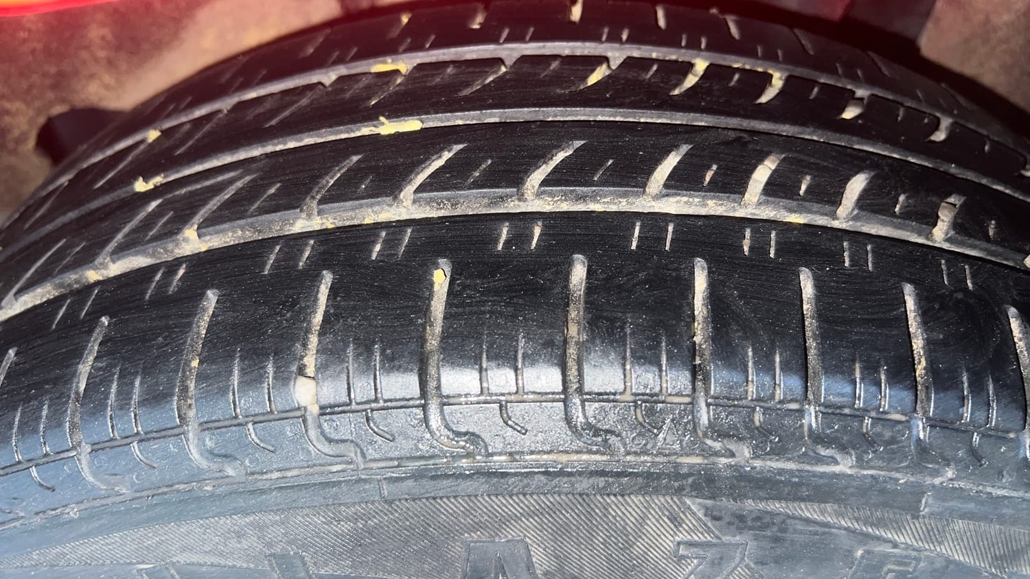 Used 2015 Maruti Suzuki Baleno Delta 1.2 Petrol Manual tyres LEFT REAR TYRE TREAD VIEW