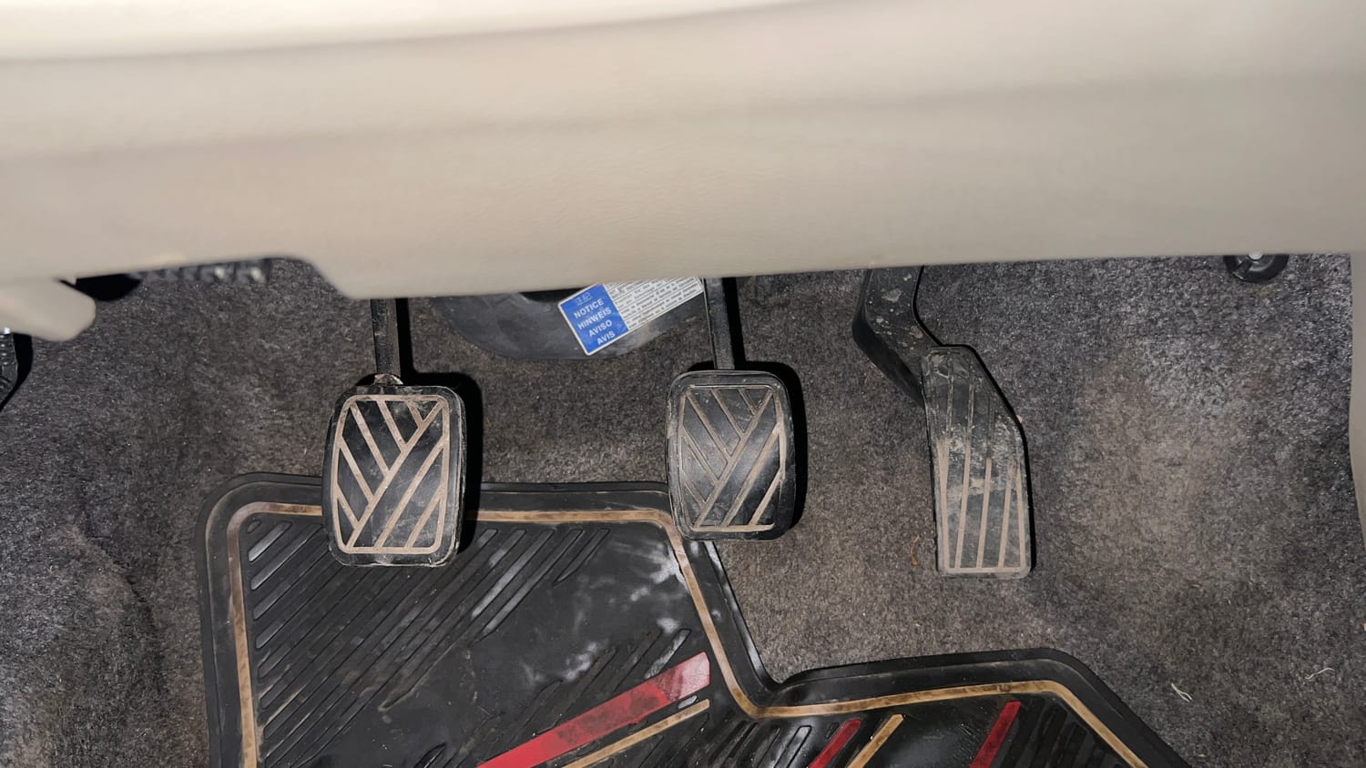 Used 2019 Maruti Suzuki Celerio ZXi Petrol Manual interior PEDALS VIEW