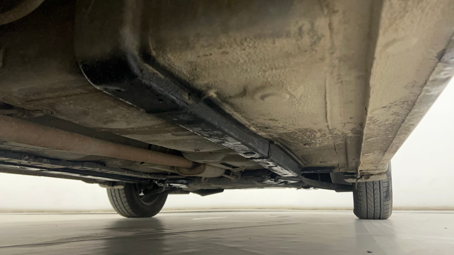 Used 2019 Hyundai Grand i10 Magna 1.2 Kappa VTVT Petrol Manual extra REAR RIGHT UNDERBODY VIEW