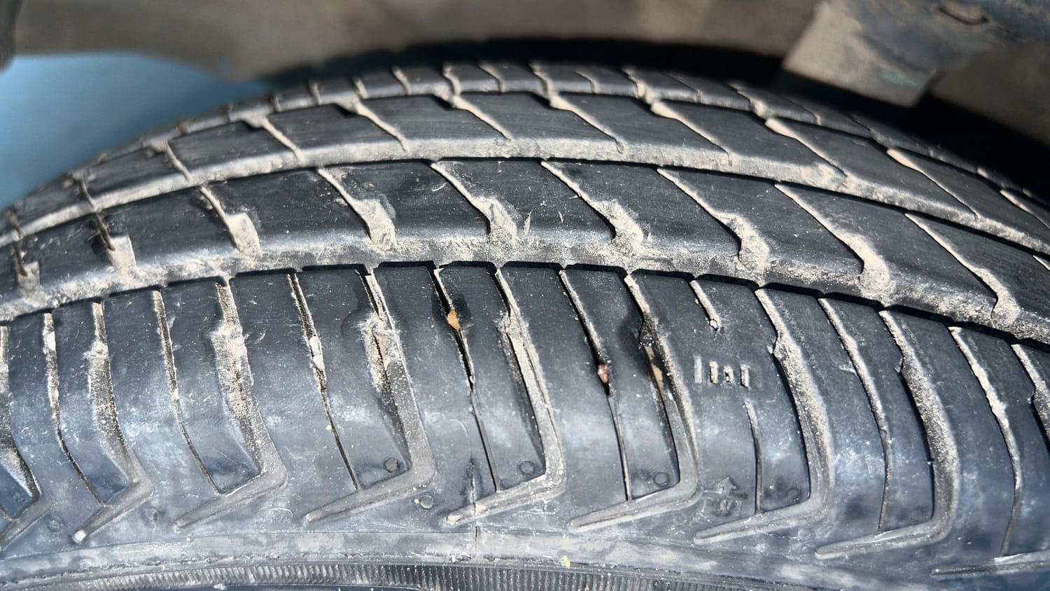 Used 2016 Maruti Suzuki Wagon R LXI CNG Cng Manual tyres LEFT FRONT TYRE TREAD VIEW