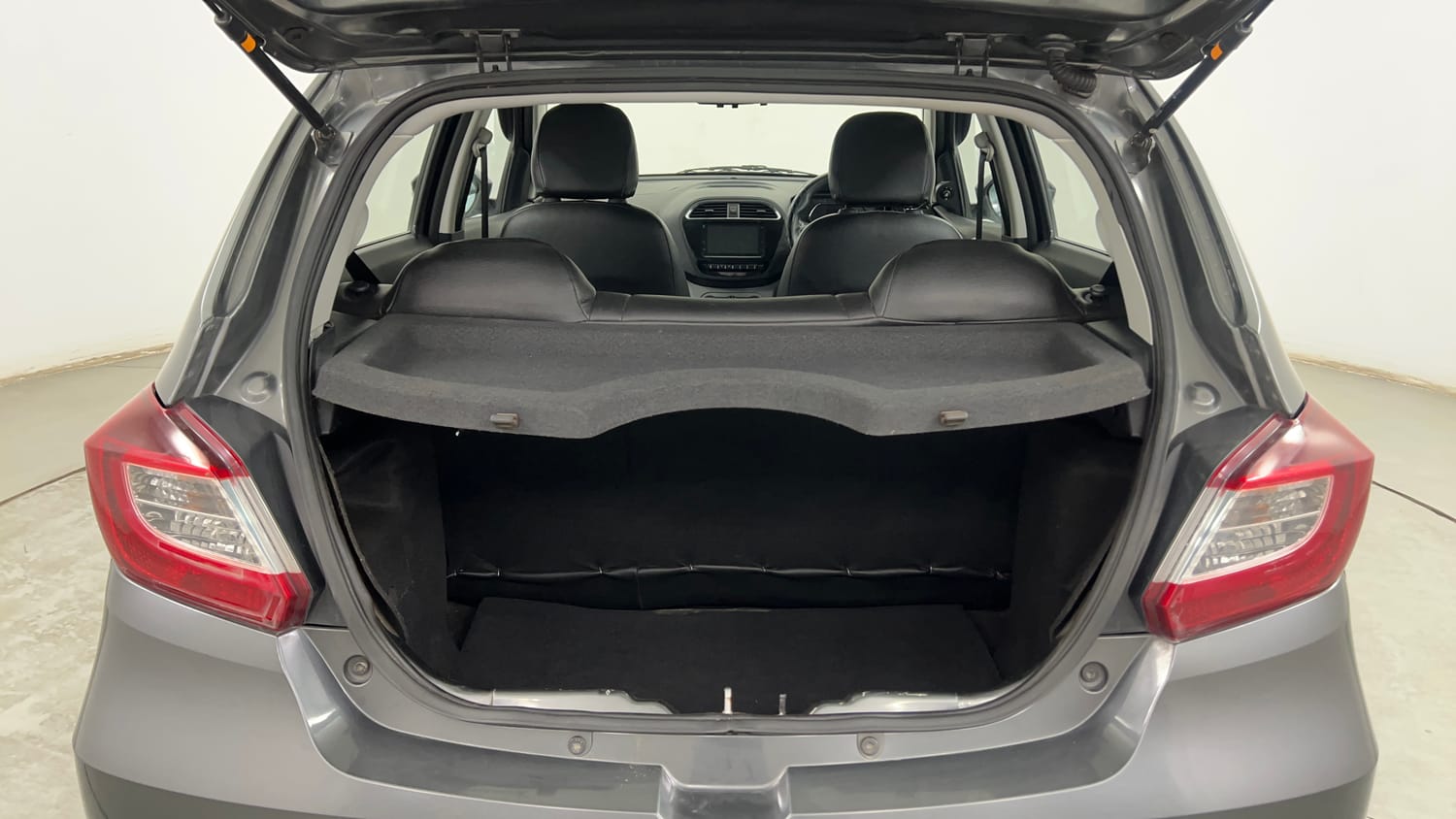Used 2020 Tata Tiago Revotron XZ Petrol Manual interior DICKY INSIDE VIEW