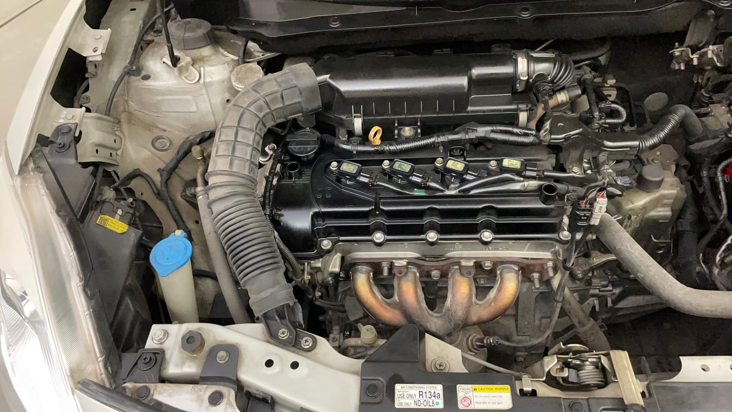 Used 2019 Maruti Suzuki Swift ZXi AMT Petrol Automatic engine ENGINE RIGHT SIDE VIEW