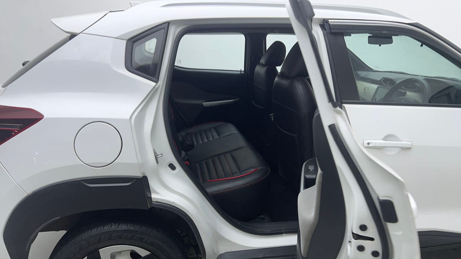 Used 2024 Nissan Magnite XE AMT Petrol Automatic interior RIGHT SIDE REAR DOOR CABIN VIEW