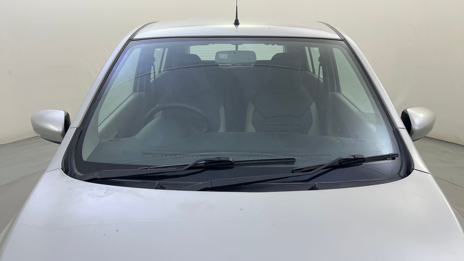 Used 2019 Maruti Suzuki Celerio ZXi Petrol Manual exterior FRONT WINDSHIELD VIEW