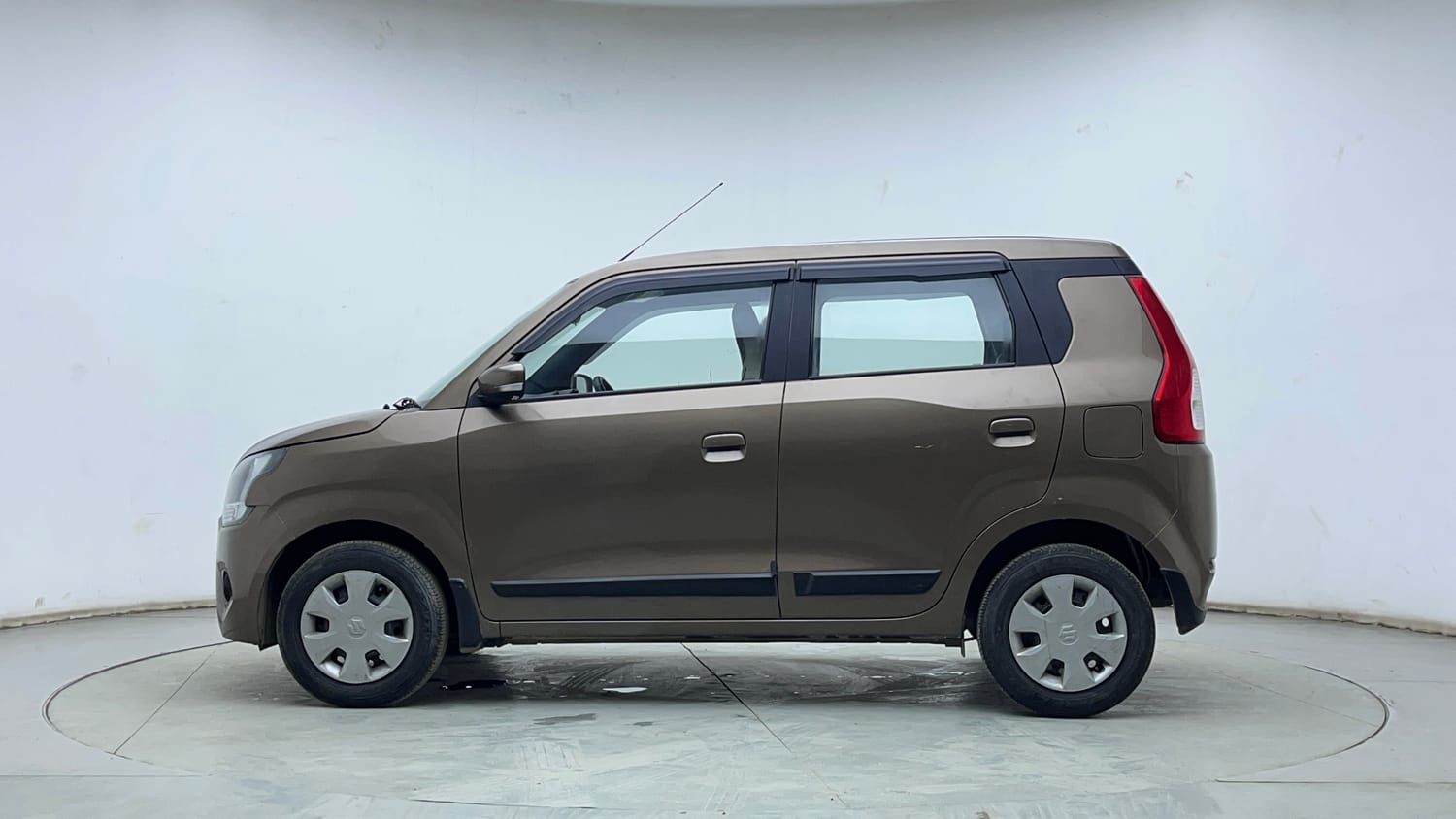 Used 2022 Maruti Suzuki Wagon R ZXi 1.2 Petrol Manual exterior LEFT SIDE VIEW