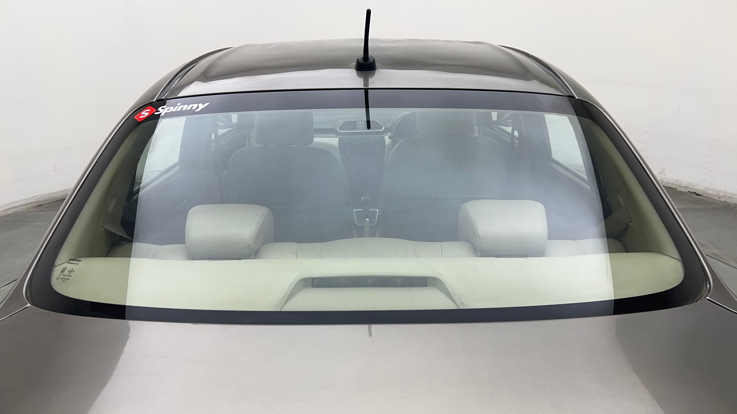 Used 2019 Maruti Suzuki Dzire VXi AMT Petrol Automatic exterior BACK WINDSHIELD VIEW