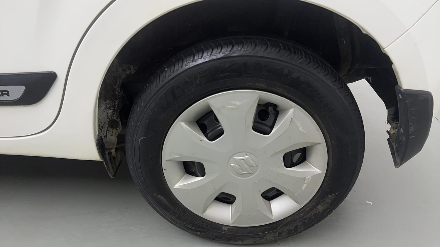 Used 2023 Maruti Suzuki Wagon R VXI 1.0 Petrol Manual tyres LEFT REAR TYRE RIM VIEW