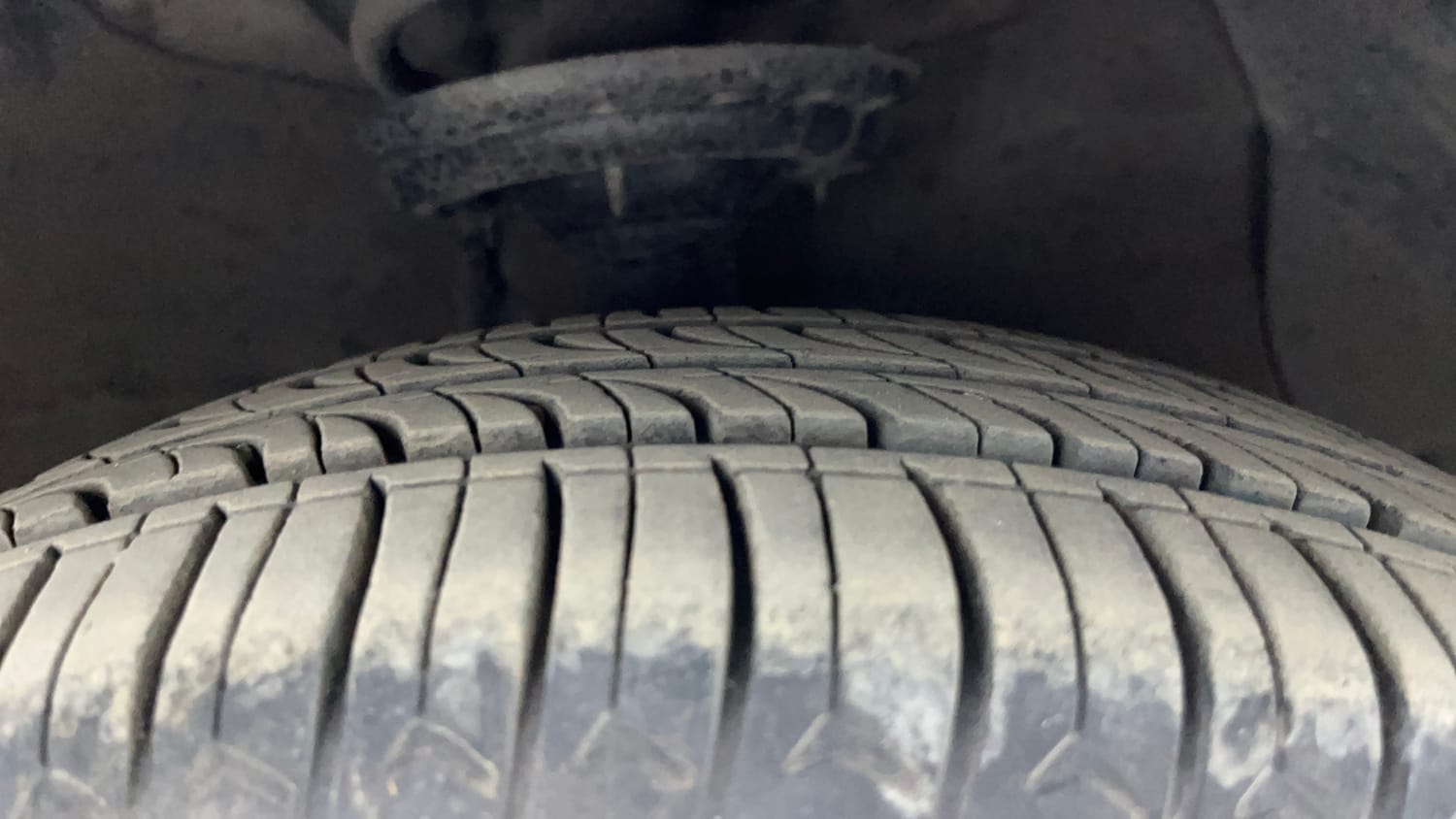 Used 2015 Hyundai Xcent S 1.2 (O) Petrol Manual tyres RIGHT FRONT TYRE TREAD VIEW