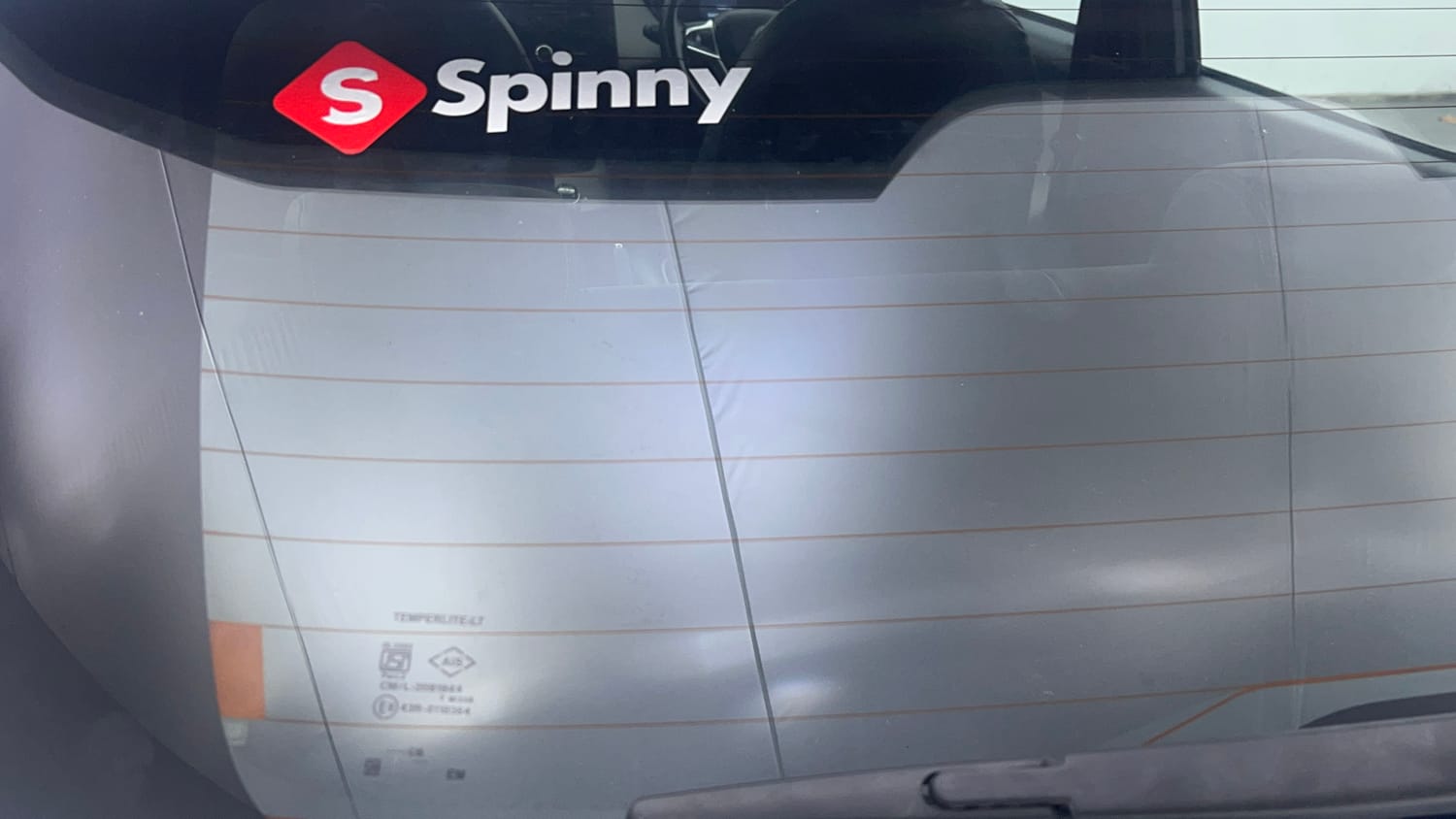 Used 2021 Nissan Magnite XL Petrol Manual top_features Rear defogger