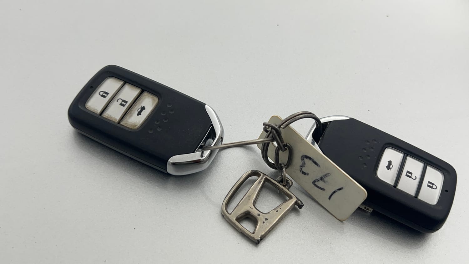 Used 2015 Honda City VX Petrol Manual extra CAR KEY VIEW