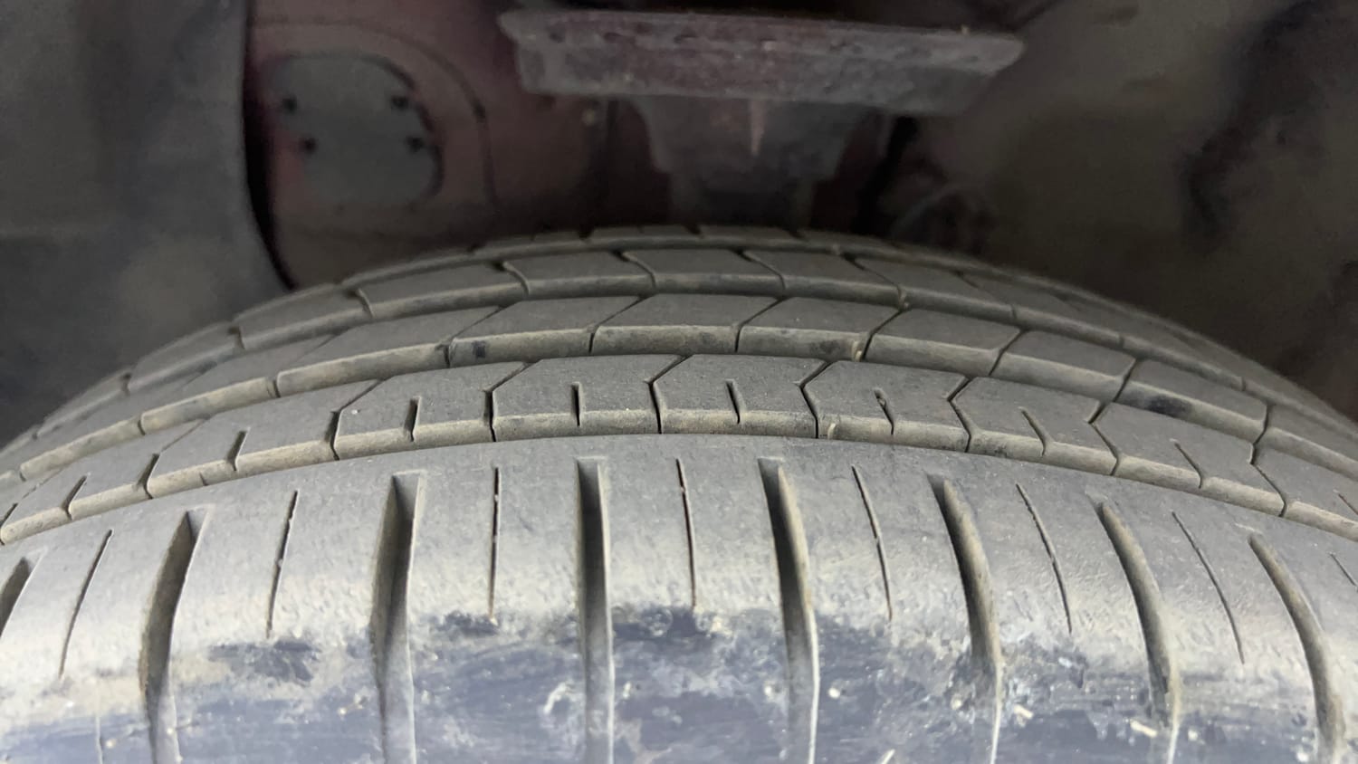Used 2017 Hyundai Elite i20 Asta 1.2 Petrol Manual tyres LEFT FRONT TYRE TREAD VIEW