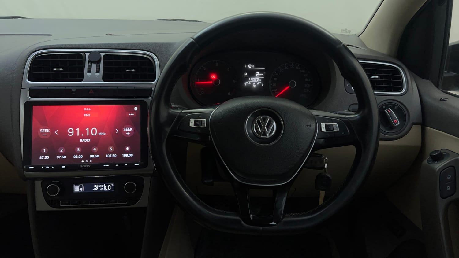 Used 2015 Volkswagen Vento Highline Diesel Diesel Manual interior STEERING VIEW