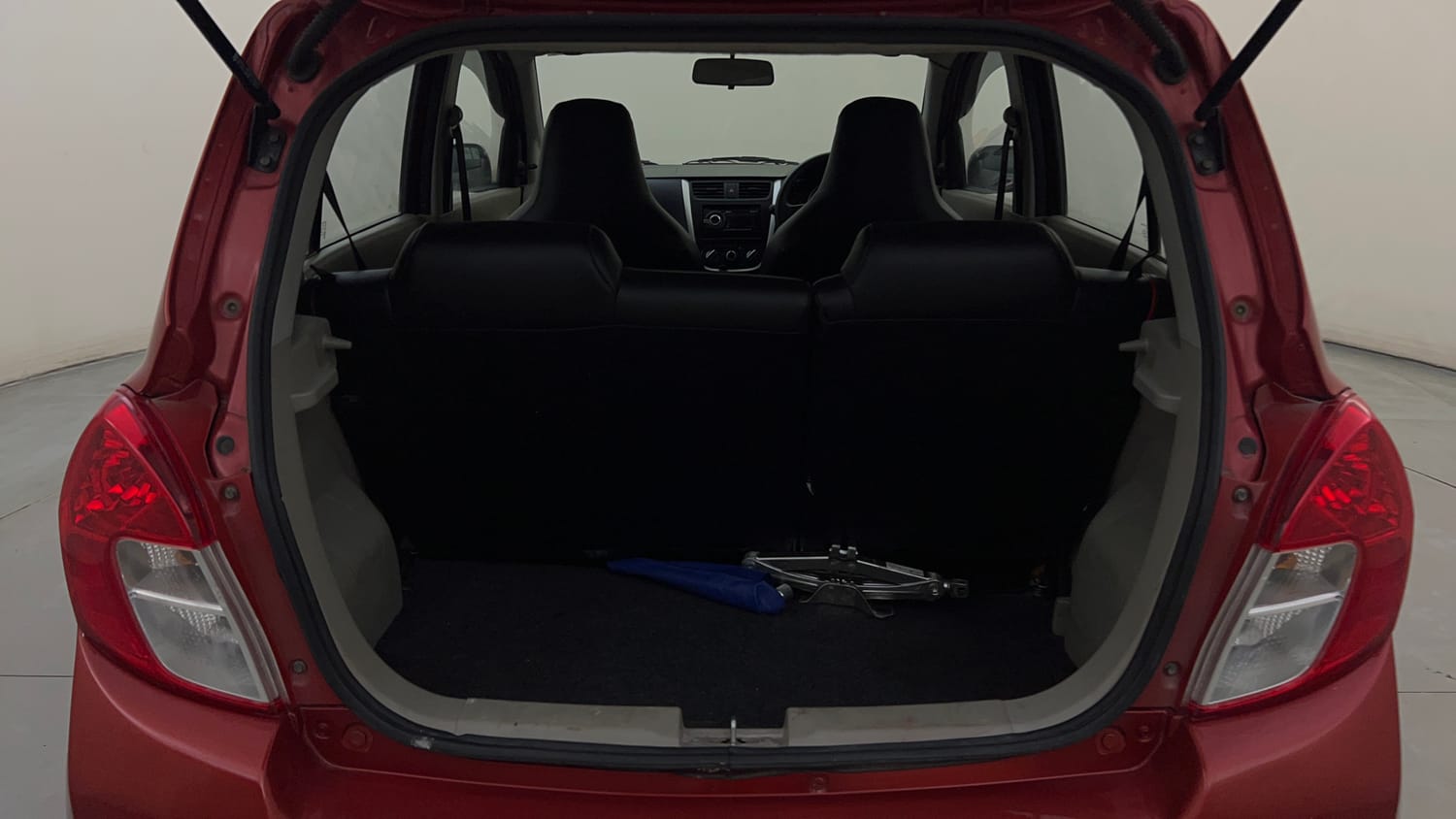 Used 2015 Maruti Suzuki Celerio VXi AMT Petrol Automatic interior DICKY INSIDE VIEW