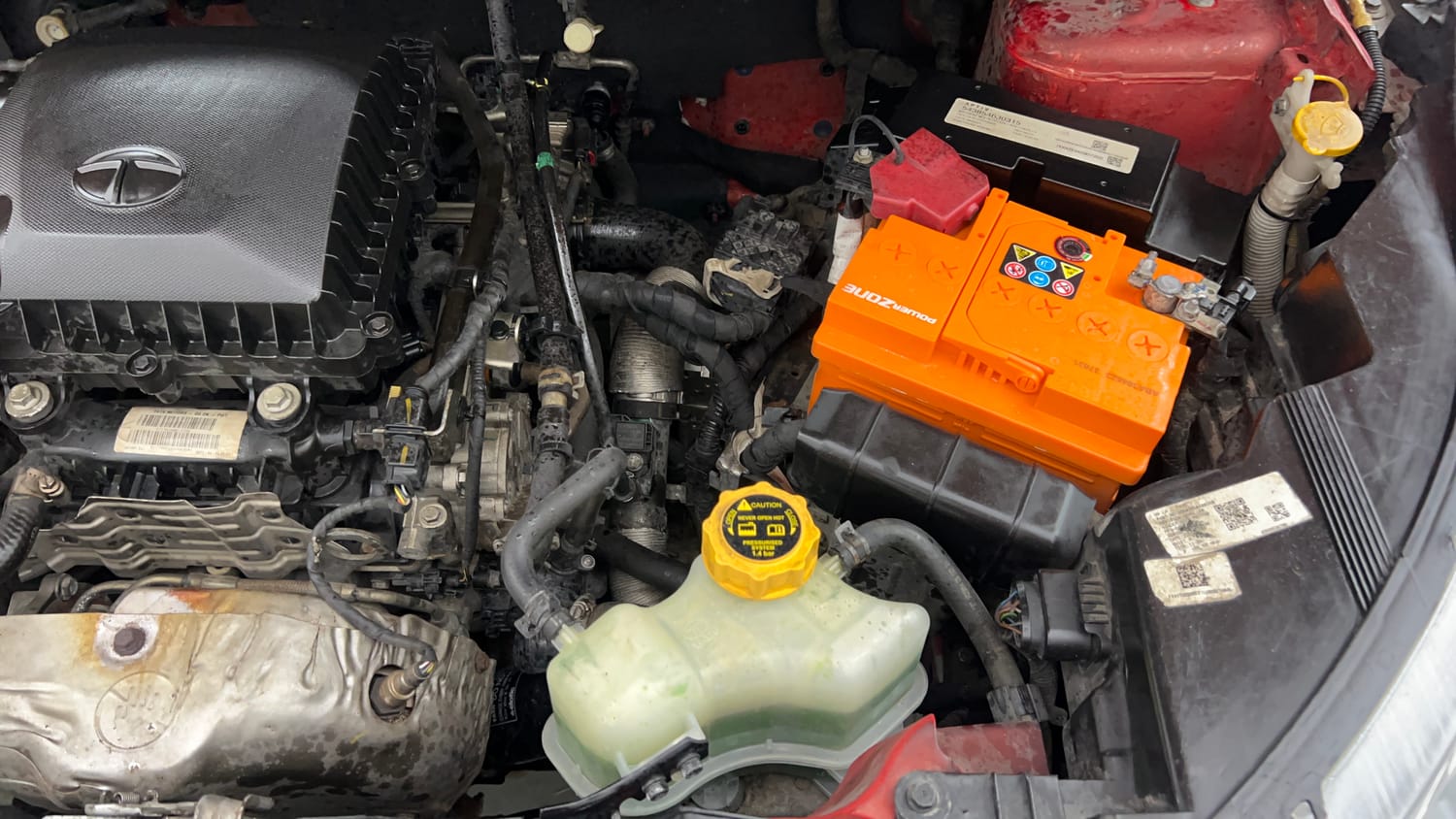 Used 2021 Tata Nexon XZA Plus Petrol Automatic engine ENGINE LEFT SIDE VIEW