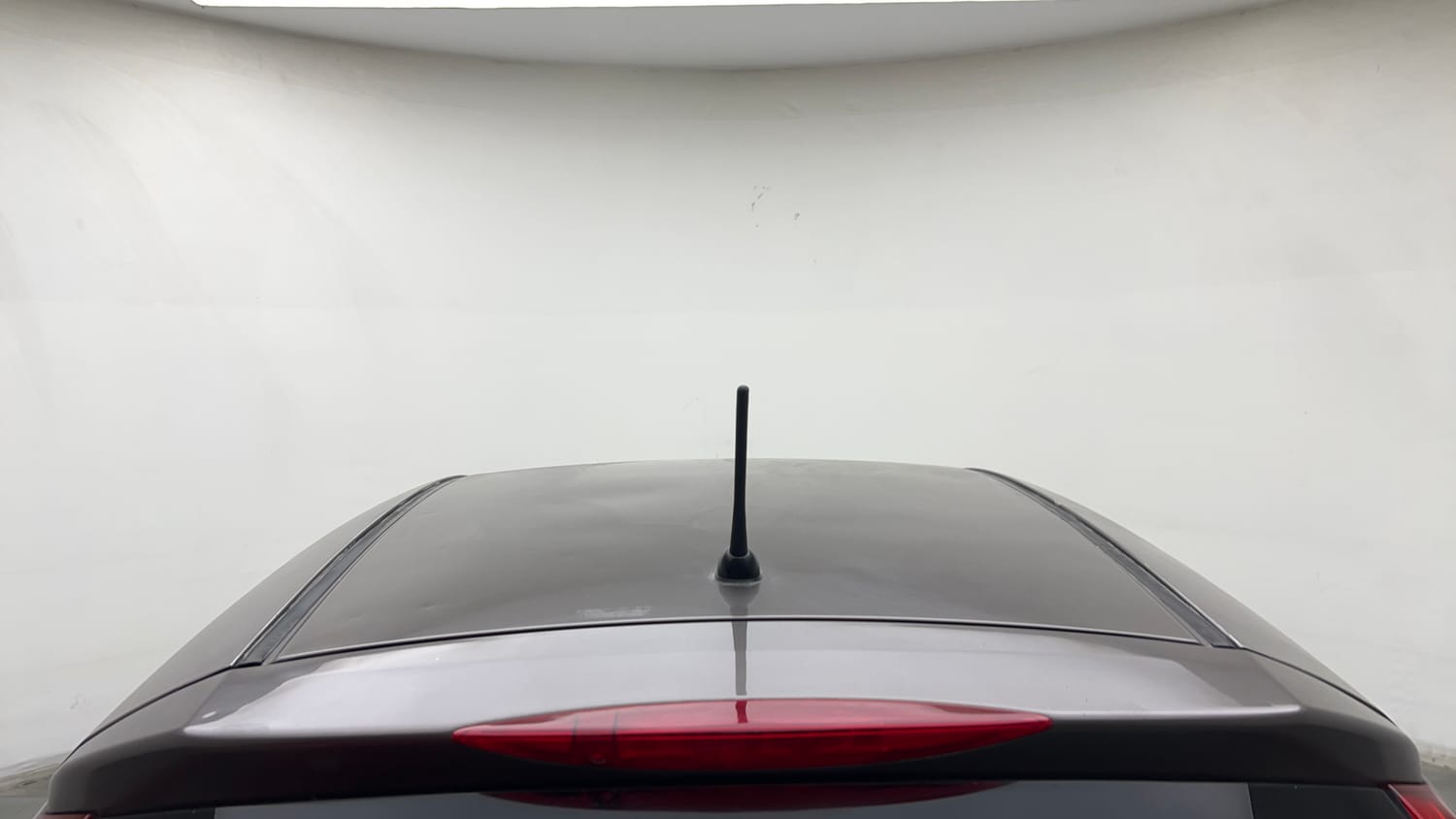 Used 2015 Honda Jazz V AT Petrol Petrol Automatic exterior EXTERIOR ROOF VIEW