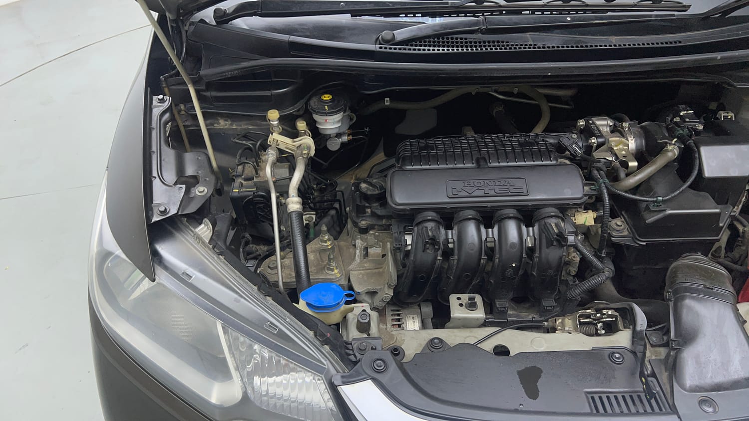 Used 2022 Honda Jazz VX CVT Petrol Automatic engine ENGINE RIGHT SIDE VIEW