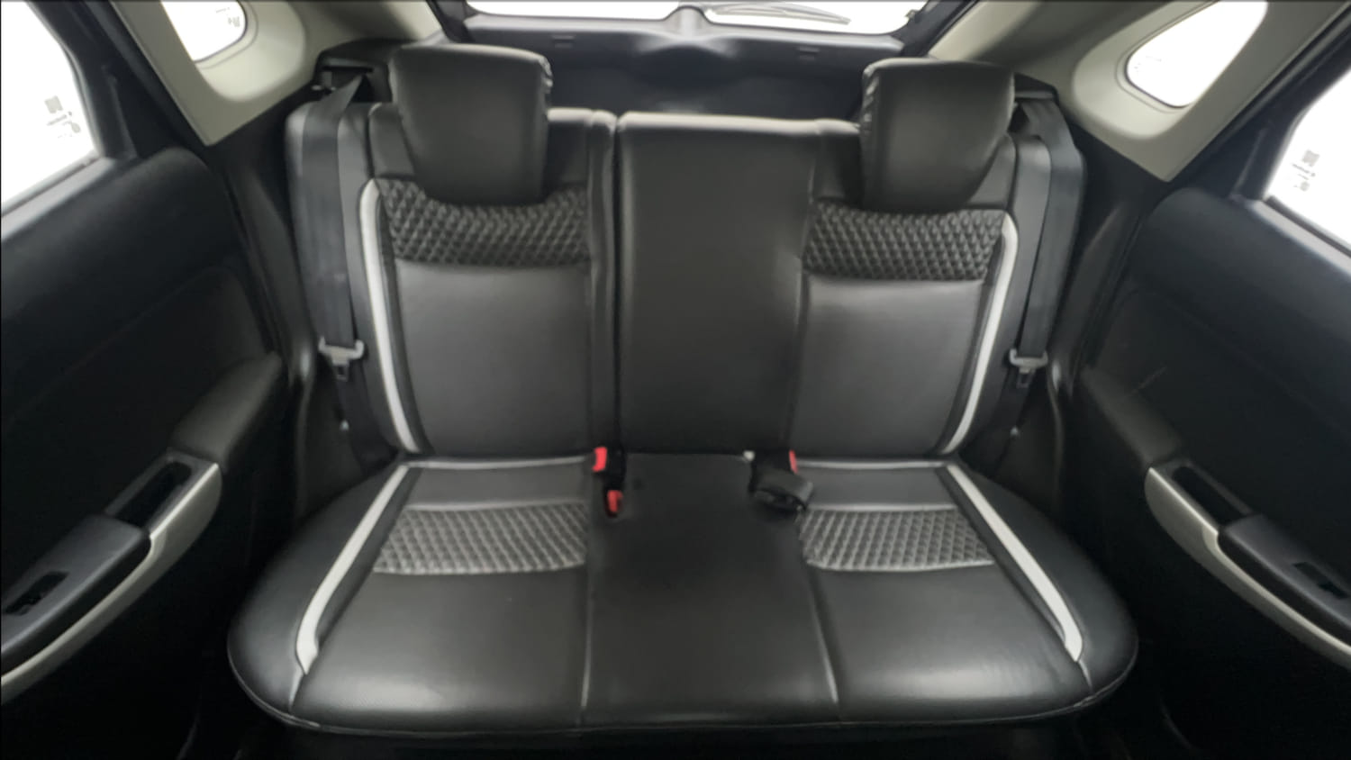 Used 2017 Maruti Suzuki Baleno Delta 1.2 Petrol Manual interior REAR SEAT CONDITION VIEW