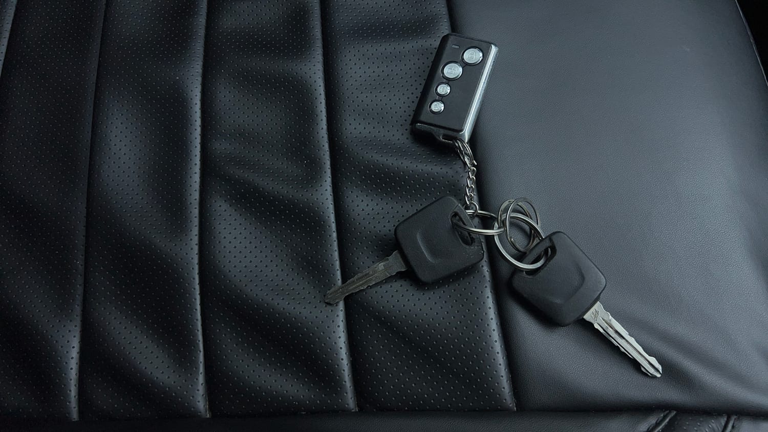 Used 2022 Nissan Magnite XE Petrol Manual extra CAR KEY VIEW