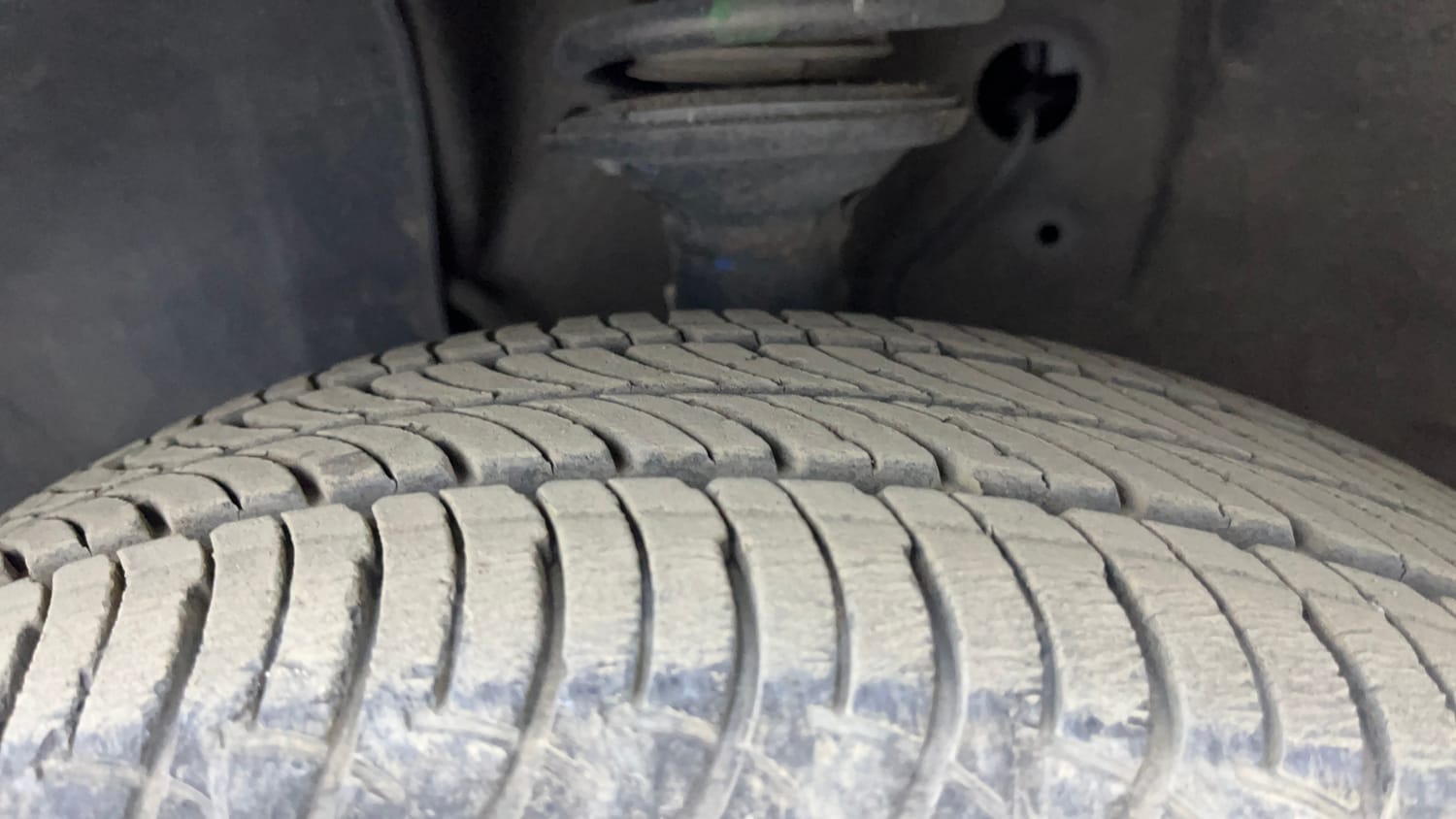 Used 2022 Maruti Suzuki Wagon R ZXi 1.2 Petrol Manual tyres LEFT FRONT TYRE TREAD VIEW