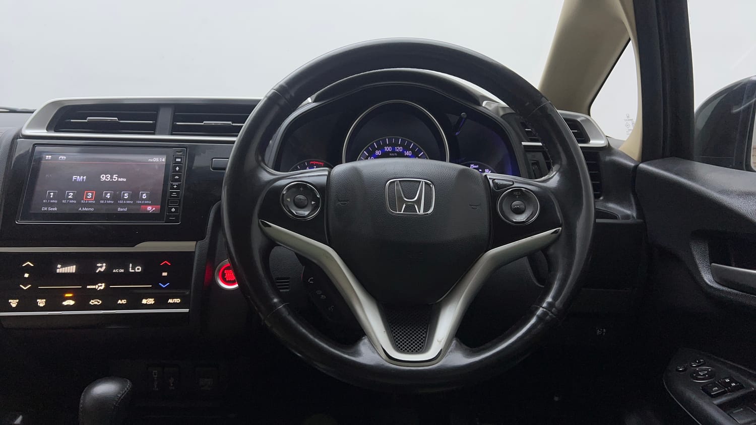 Used 2022 Honda Jazz VX CVT Petrol Automatic interior STEERING VIEW