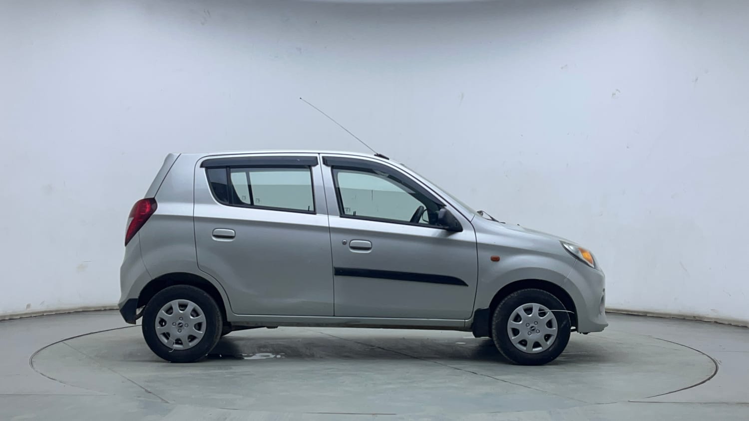 Used 2018 Maruti Suzuki Alto 800 LXi (O) Petrol Manual exterior RIGHT SIDE VIEW