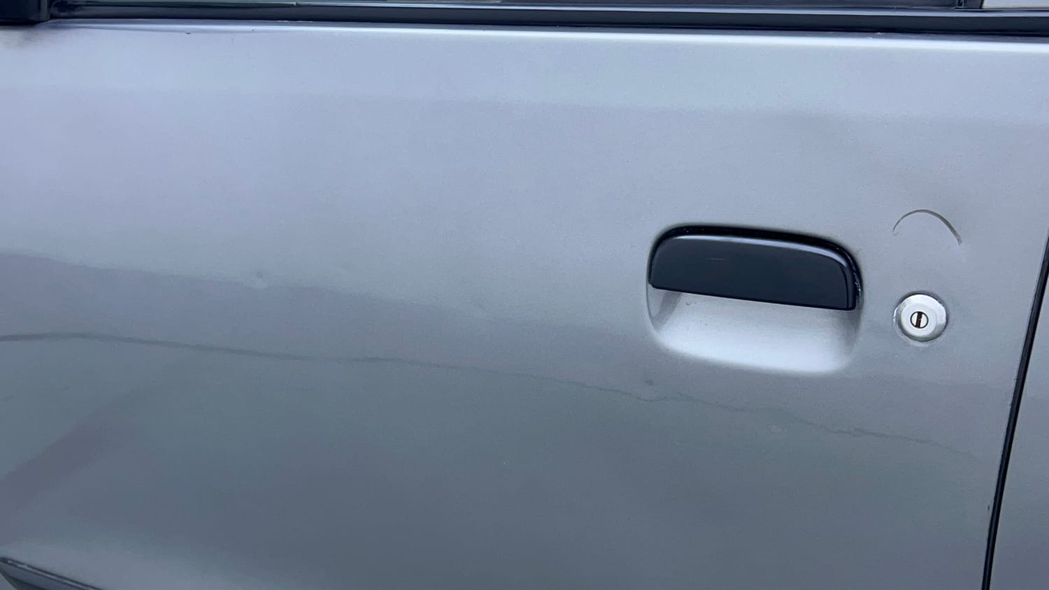 Used 2016 Maruti Suzuki Wagon R LXI CNG Cng Manual dents MINOR SCRATCH