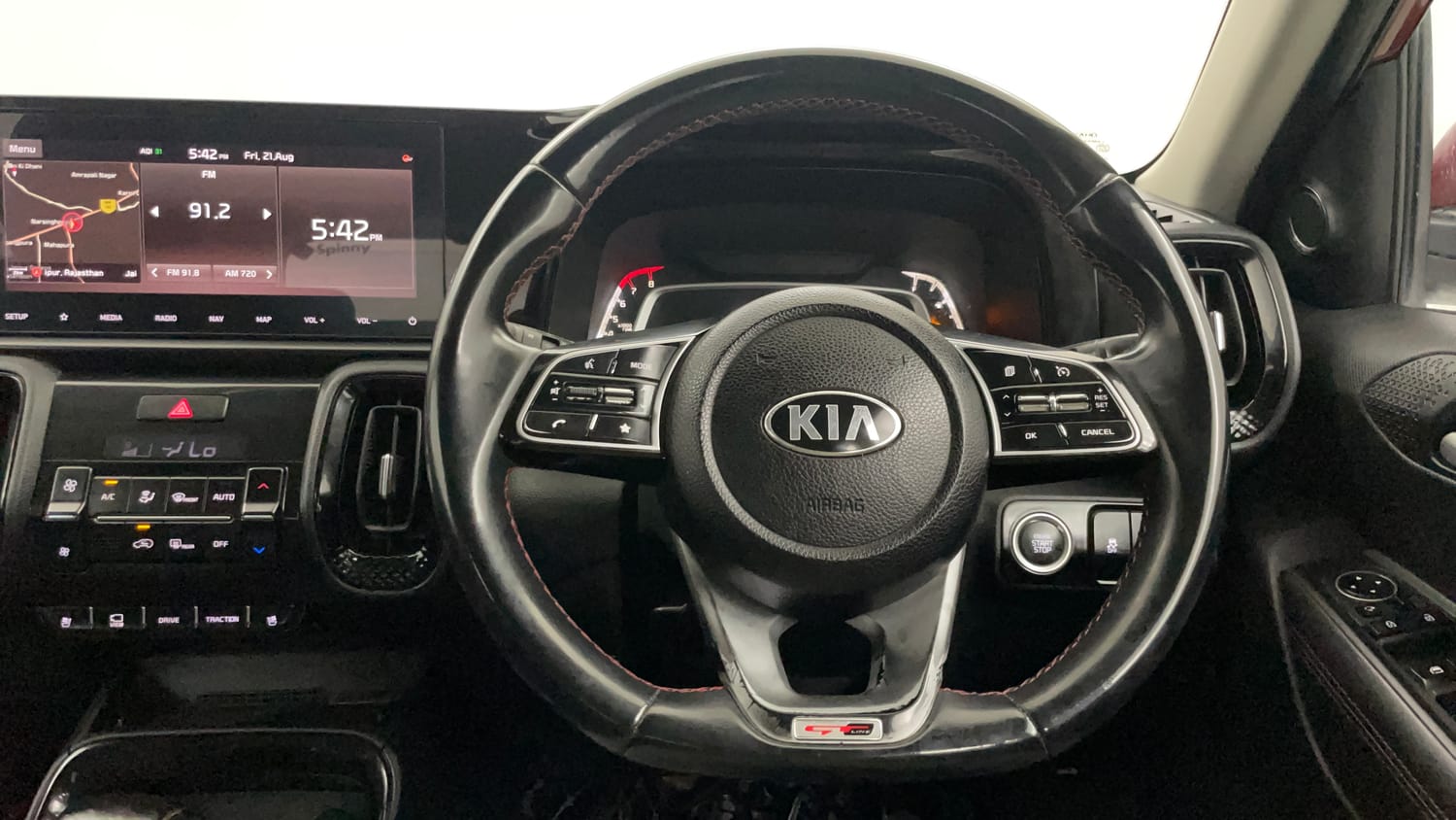 Used 2020 Kia Sonet GTX Plus 1.0 DCT Petrol Automatic interior STEERING VIEW