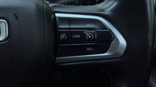 Used 2021 Jeep Compass Model S (O) Diesel 4x4 AT Diesel Automatic top_features Cruise control