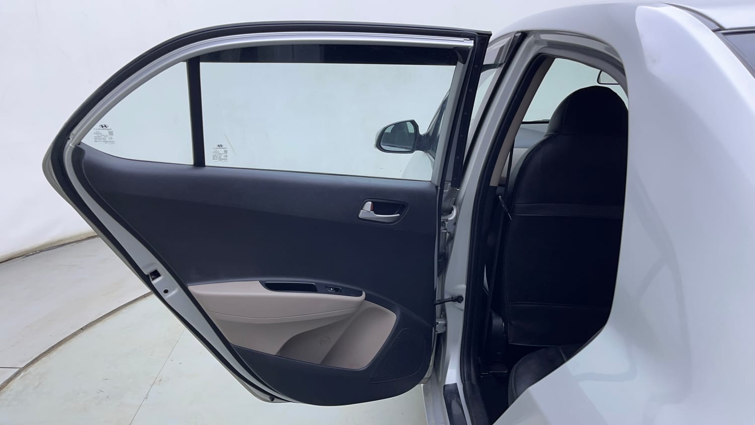 Used 2015 Hyundai Xcent S 1.2 (O) Petrol Manual interior LEFT REAR DOOR OPEN VIEW