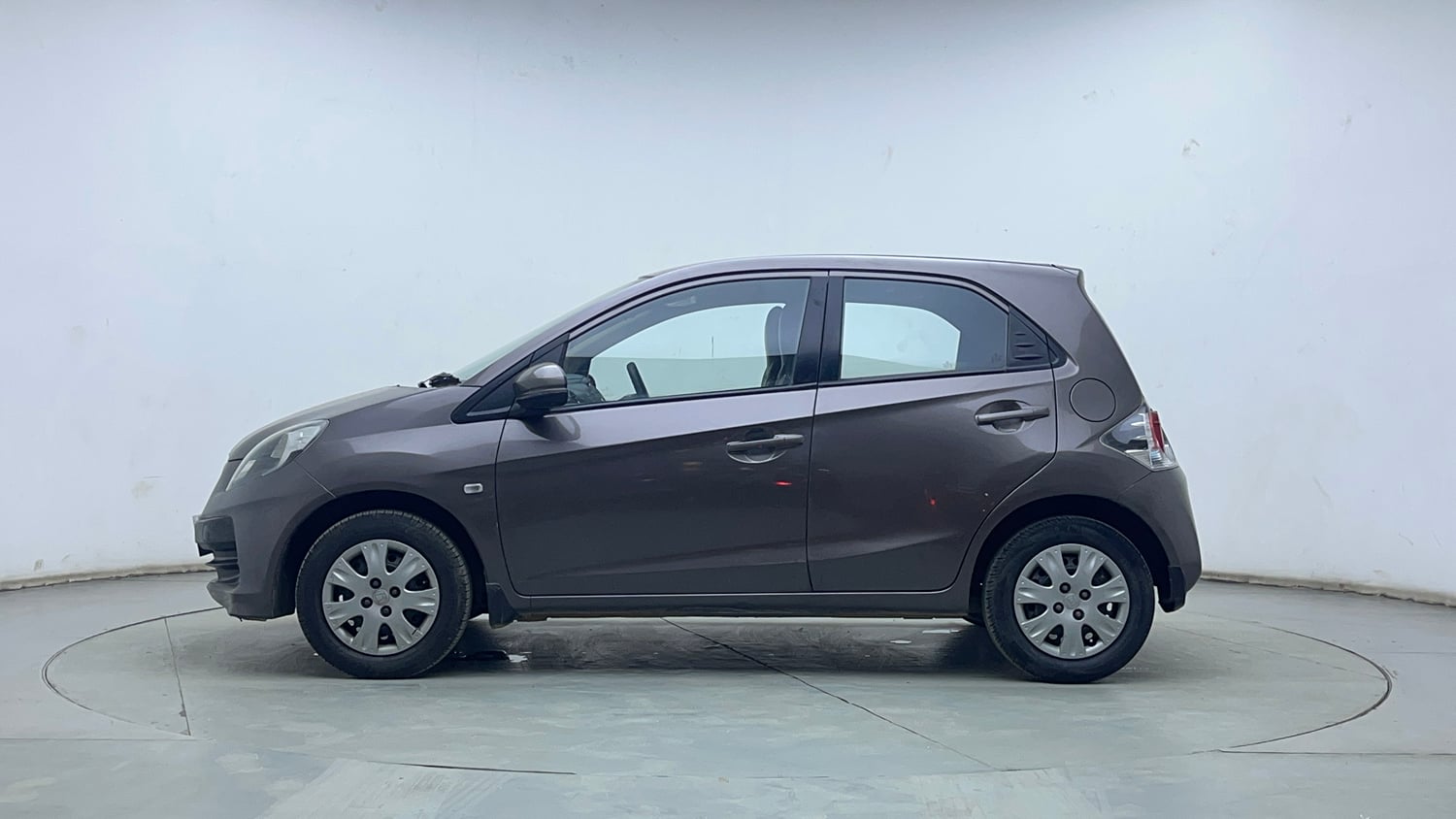 Used 2013 Honda Brio S(O)MT Petrol Manual exterior LEFT SIDE VIEW