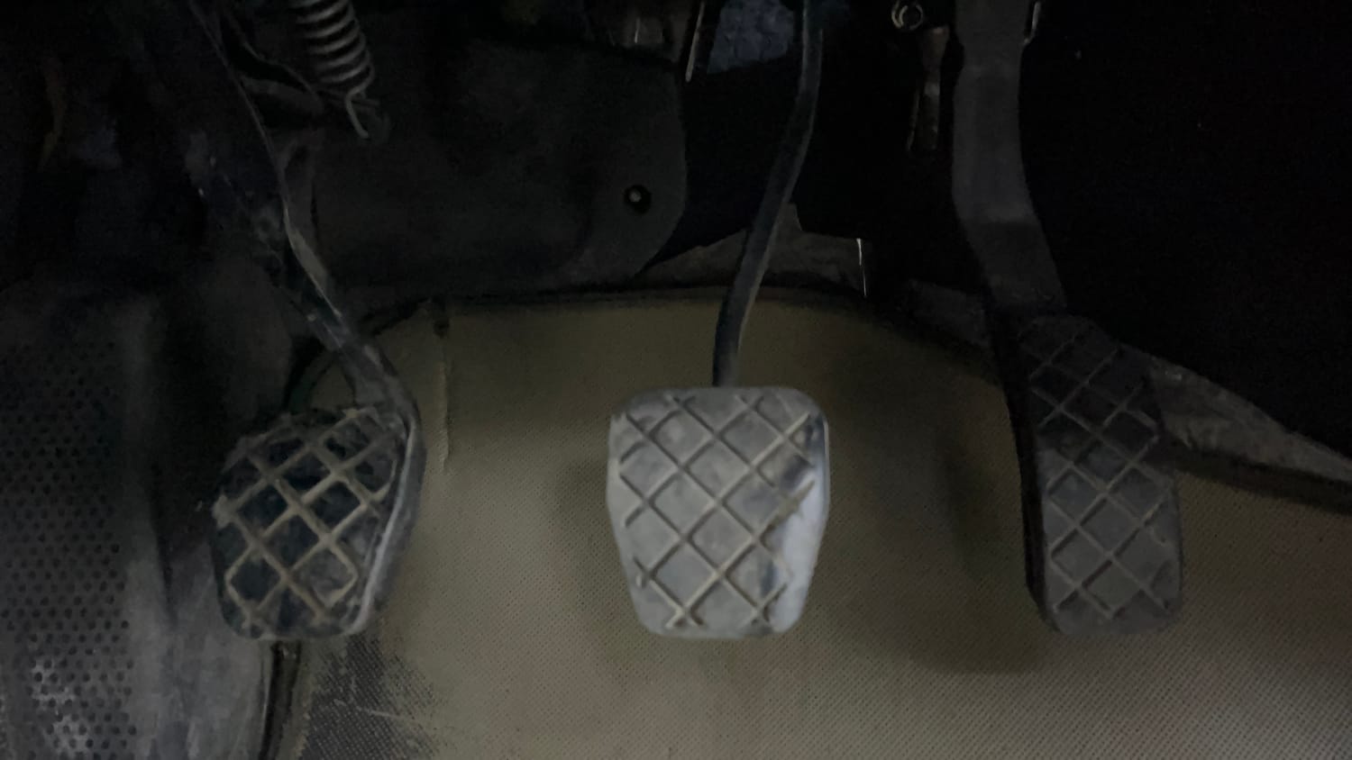Used 2015 Volkswagen Polo Trendline 1.2L (P) Petrol Manual interior PEDALS VIEW
