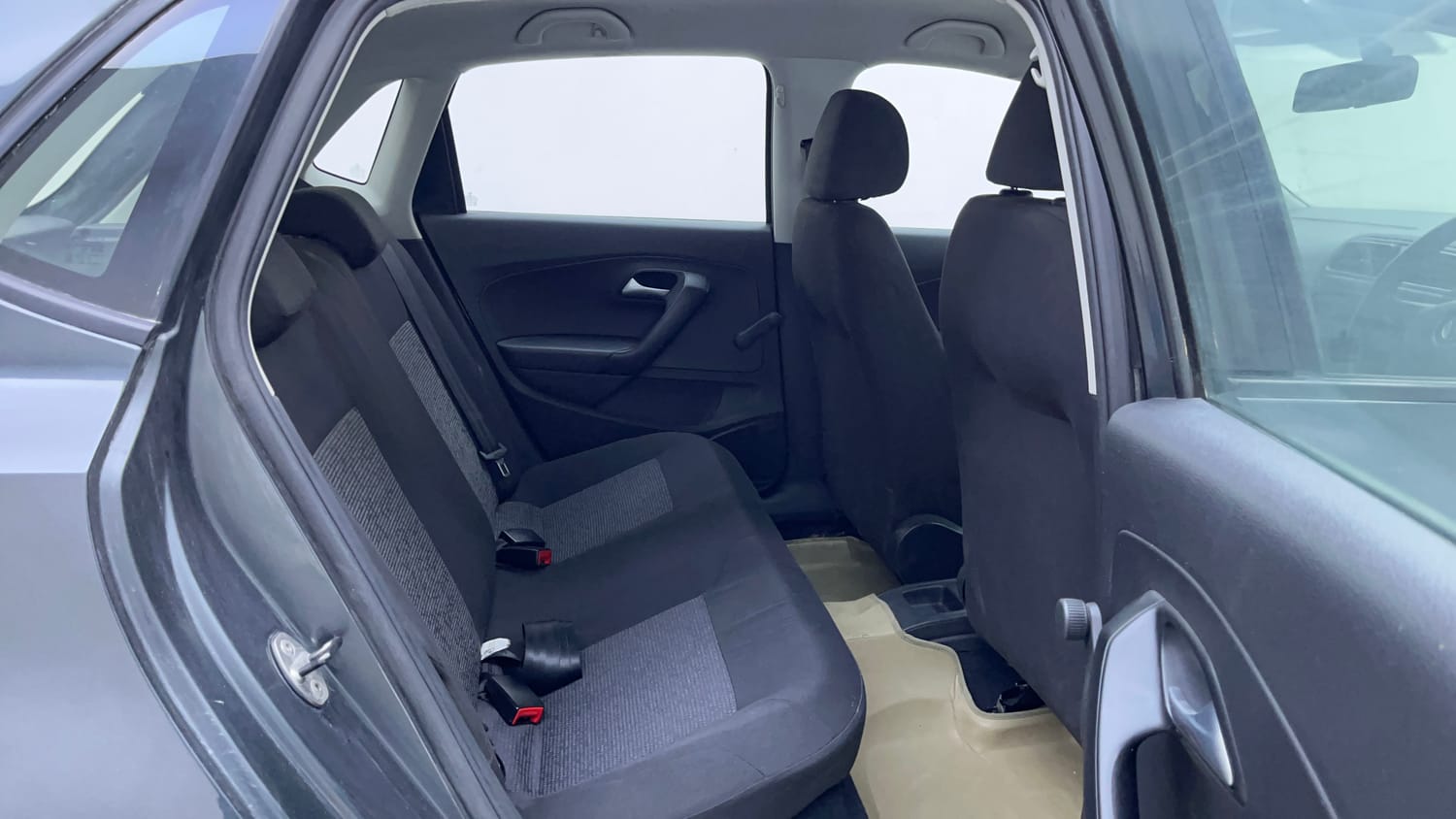 Used 2015 Volkswagen Polo Trendline 1.2L (P) Petrol Manual interior RIGHT SIDE REAR DOOR CABIN VIEW
