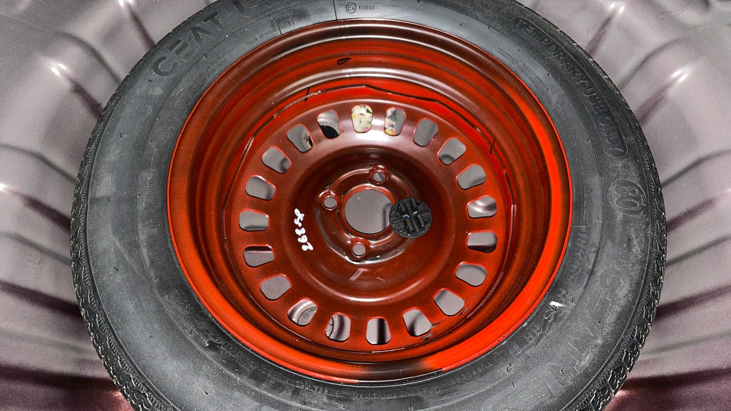 Used 2022 Renault Kiger RXT AMT Petrol Automatic tyres SPARE TYRE VIEW