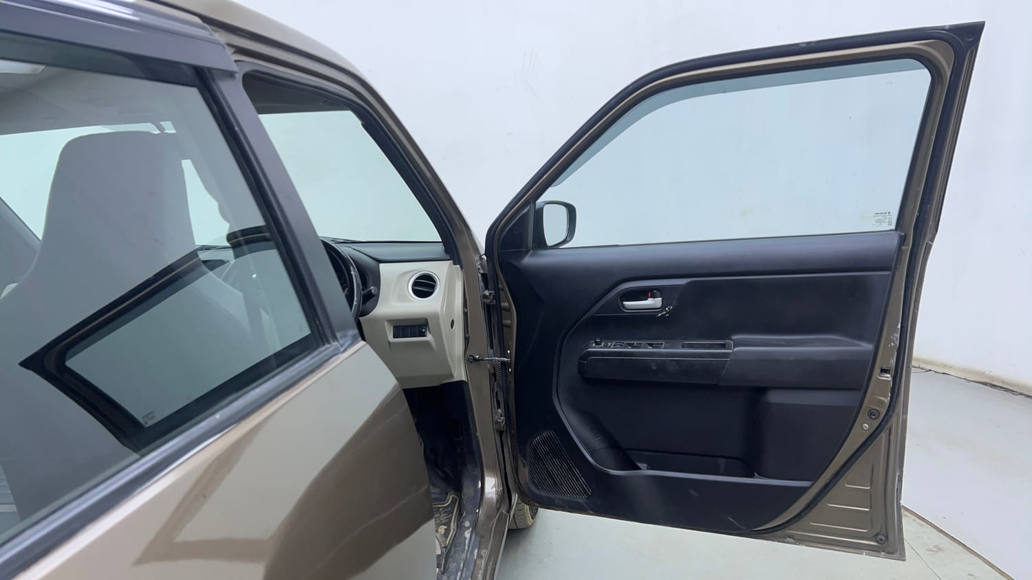 Used 2020 Maruti Suzuki Wagon R ZXi 1.2 Petrol Manual interior RIGHT FRONT DOOR OPEN VIEW