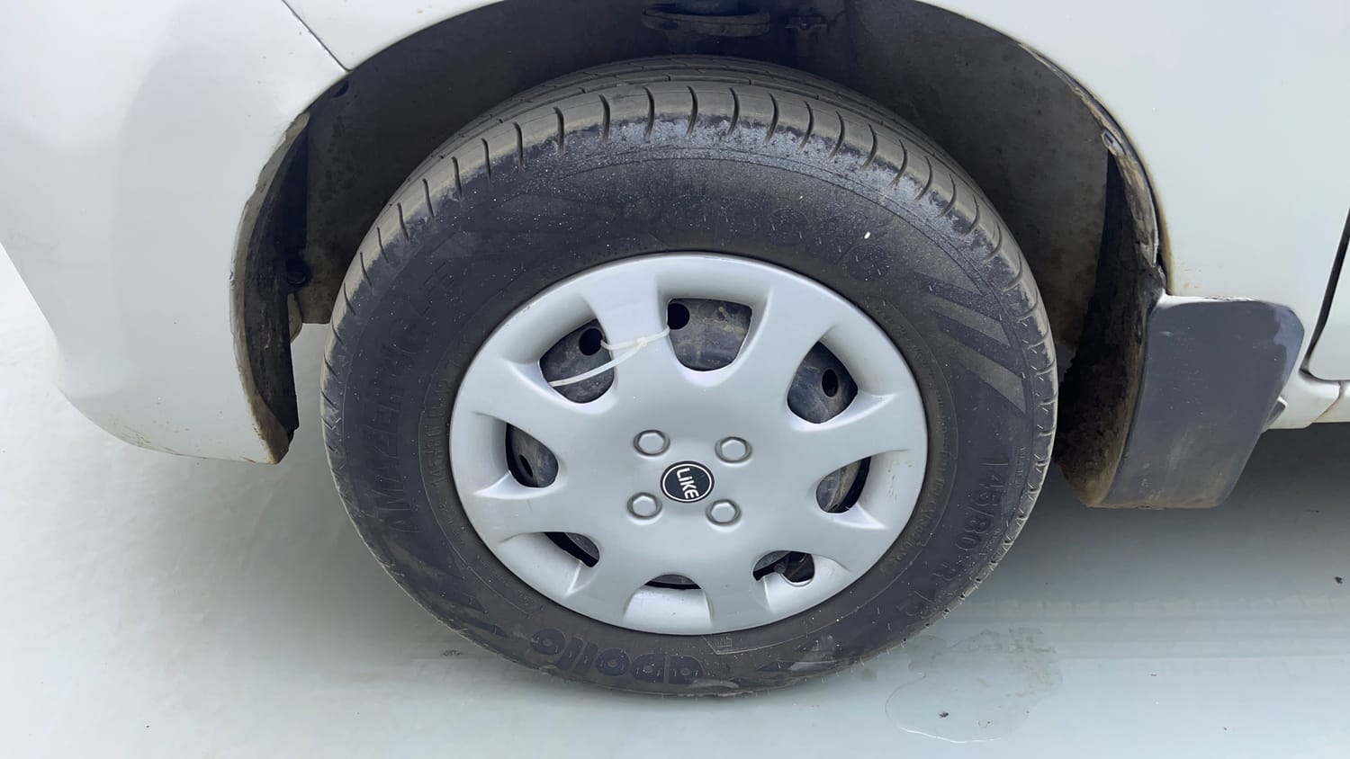Used 2018 Maruti Suzuki Alto 800 LXi (O) Petrol Manual tyres LEFT FRONT TYRE RIM VIEW