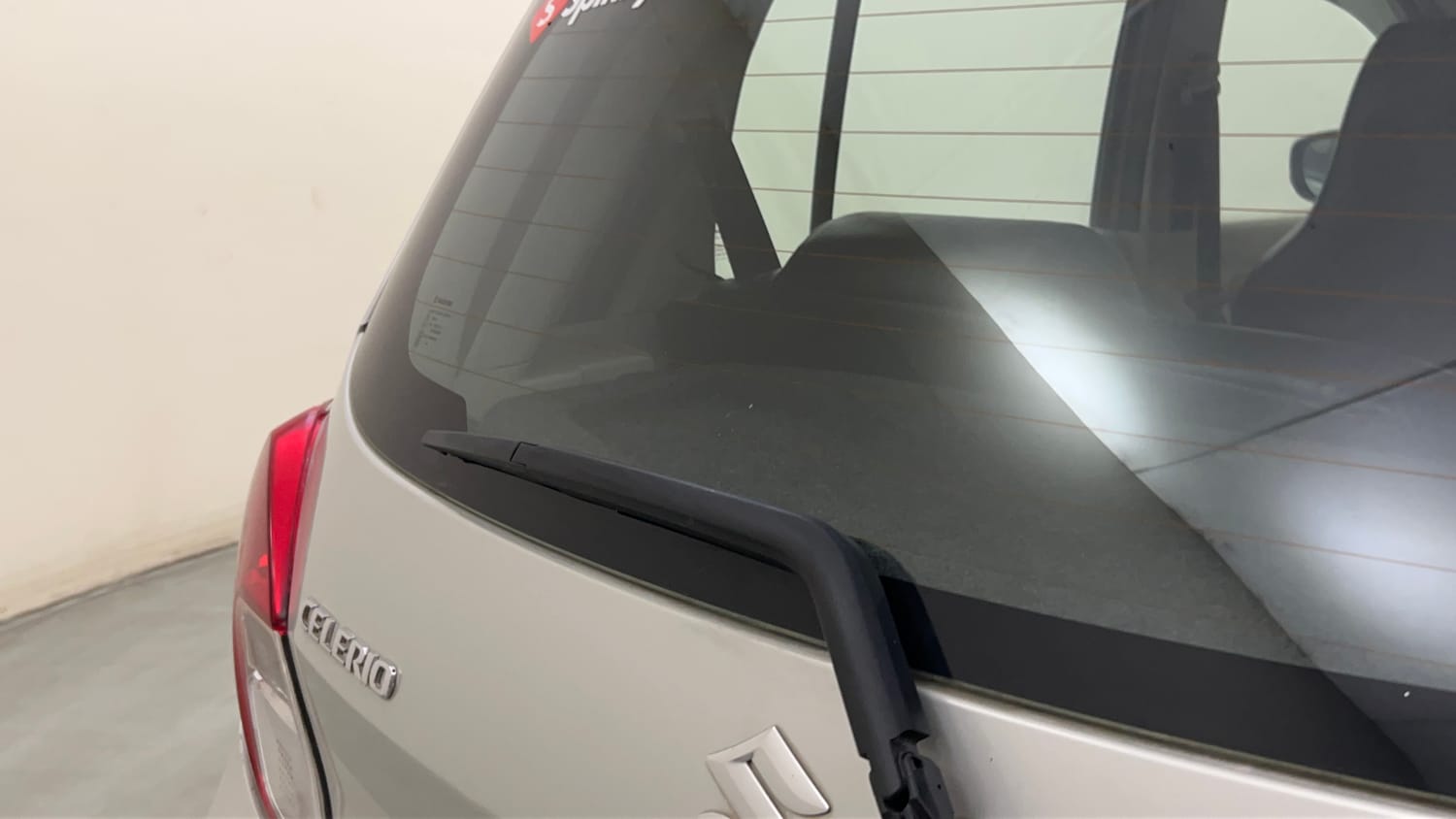 Used 2019 Maruti Suzuki Celerio ZXi Petrol Manual top_features Rear wiper