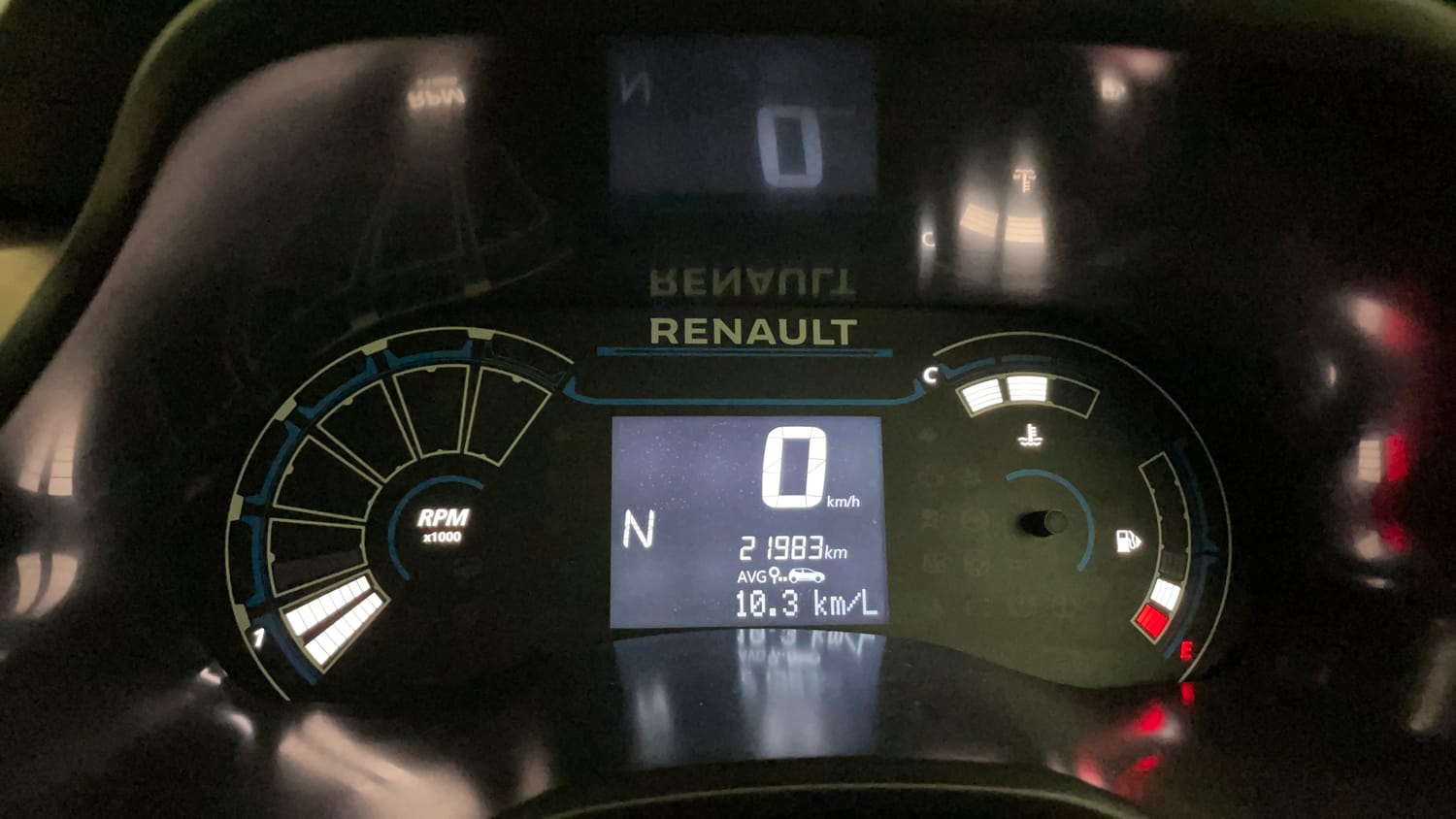 Used 2022 Renault Kiger RXT AMT Petrol Automatic interior CLUSTERMETER VIEW